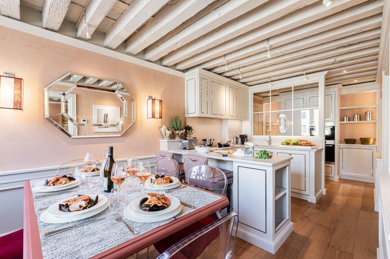 La Dimora Di San Maurizio 1- Dimora Italia - Apartment Venesia Bagian luar foto
