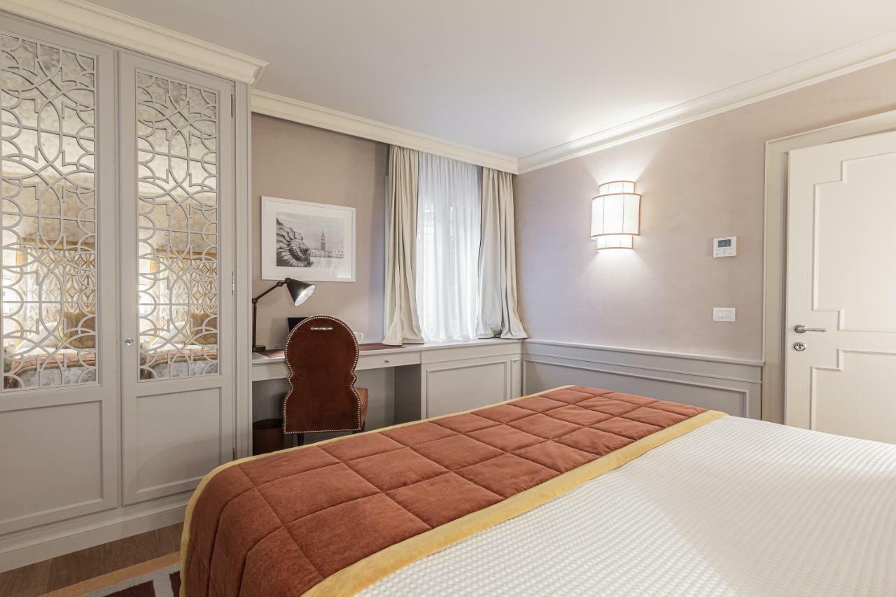 La Dimora Di San Maurizio 1- Dimora Italia - Apartment Venesia Bagian luar foto
